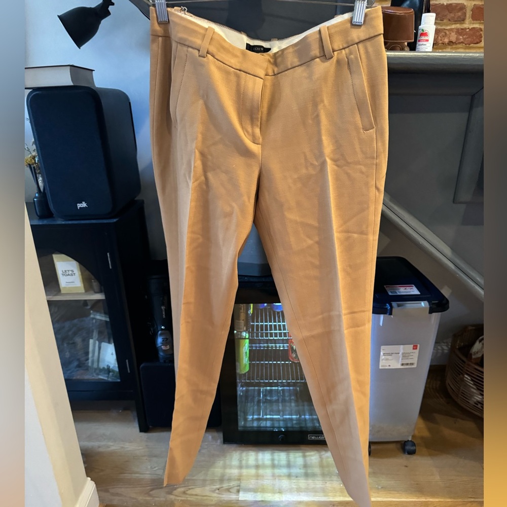 J. crew tapered wool pants in size 6 tall camel color